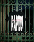 Polera “RÁPIDO – Sin Frenos” black