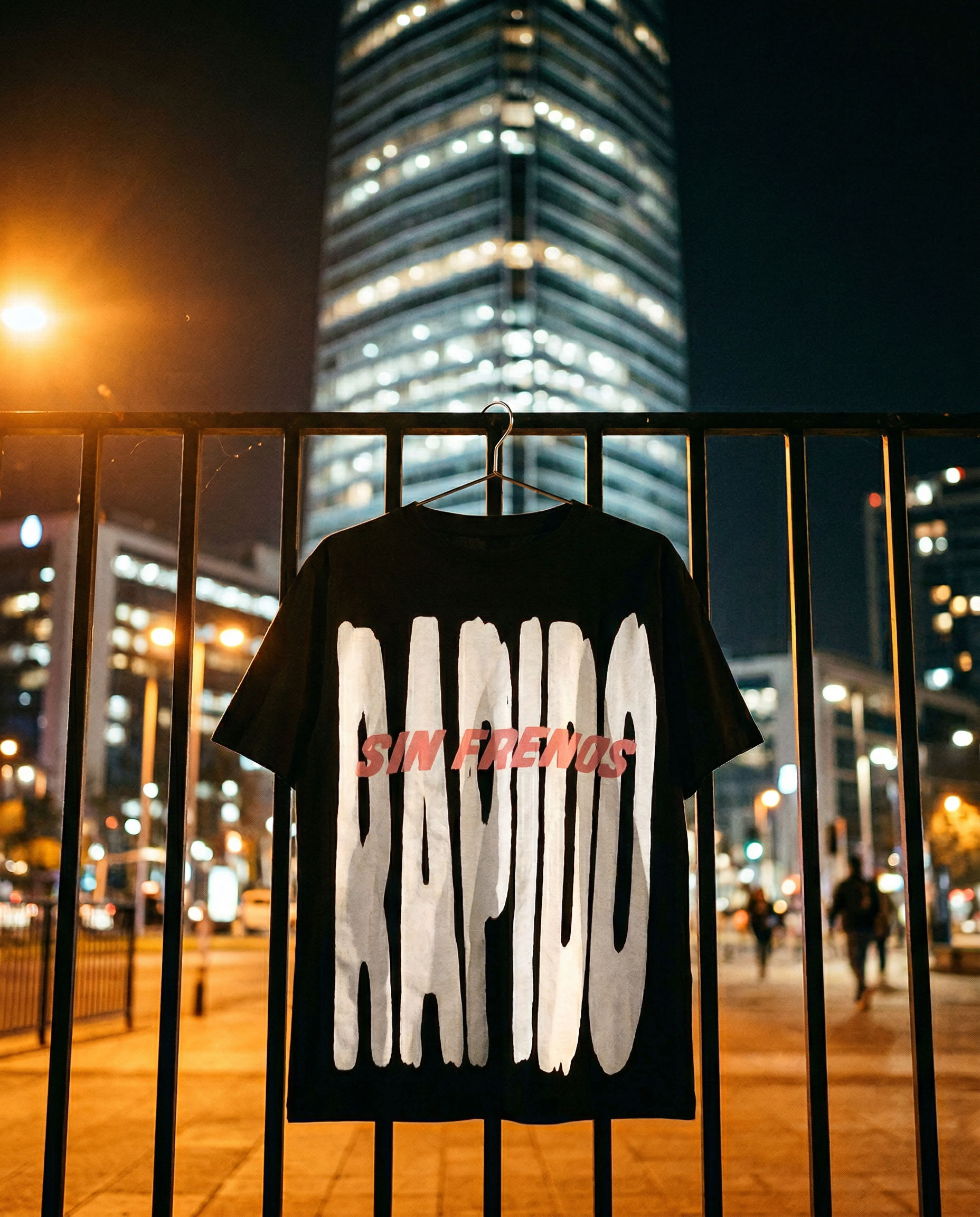 Polera “RÁPIDO – Sin Frenos” black